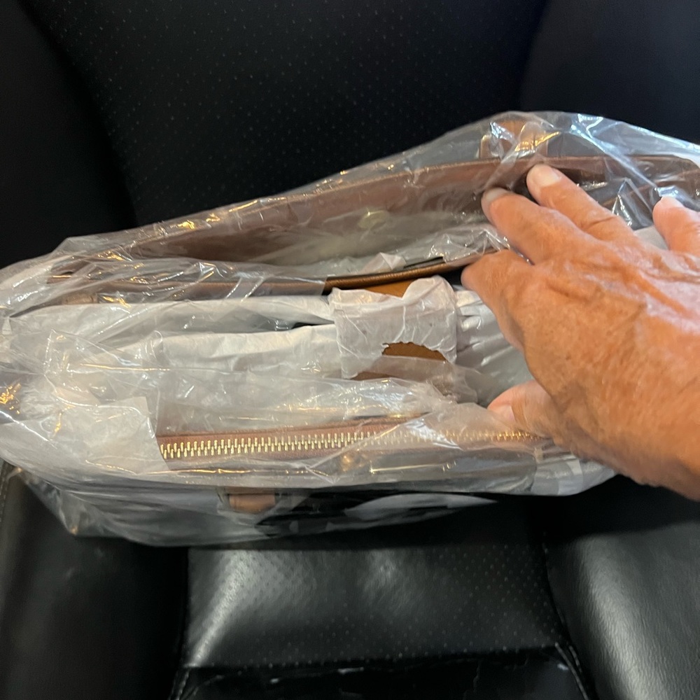 Michael kors brand new bag. Buyer must pay for shipping